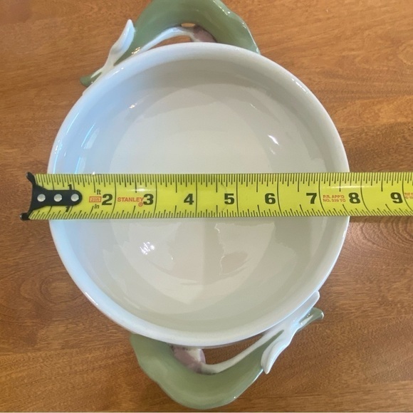 Goebel W Germany Vintage White  Porcelain w/Tulip Handle Dinnerware Serving Bowl - Picture 13 of 15